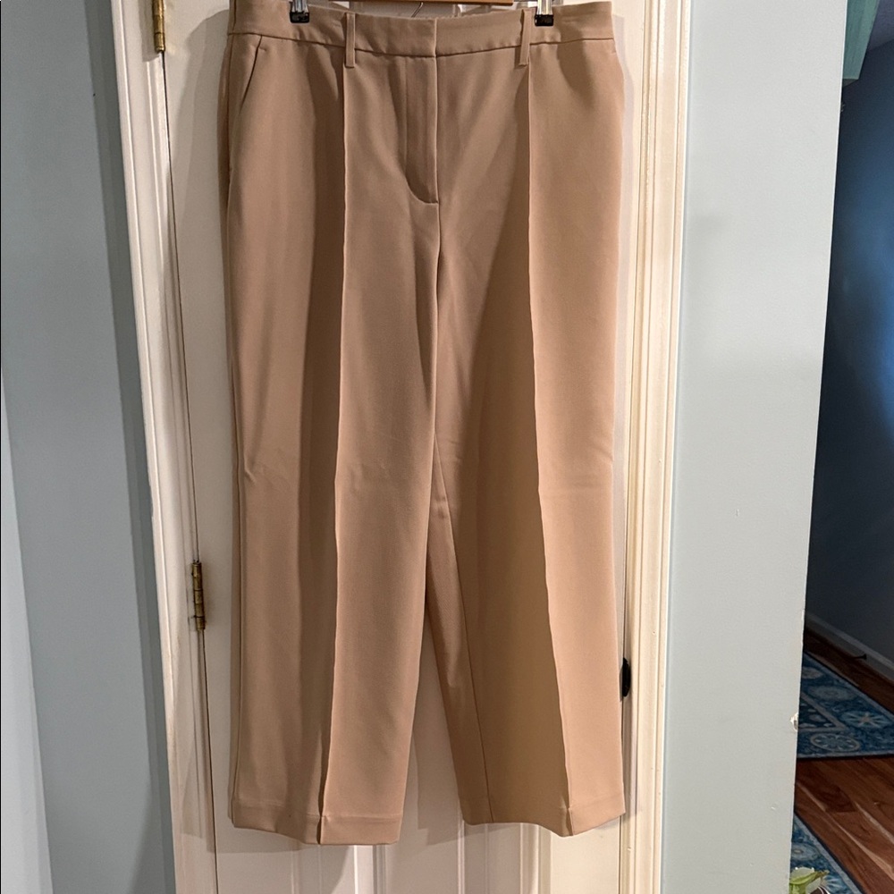New without tags Nine West Beige‎ Women's Trousers